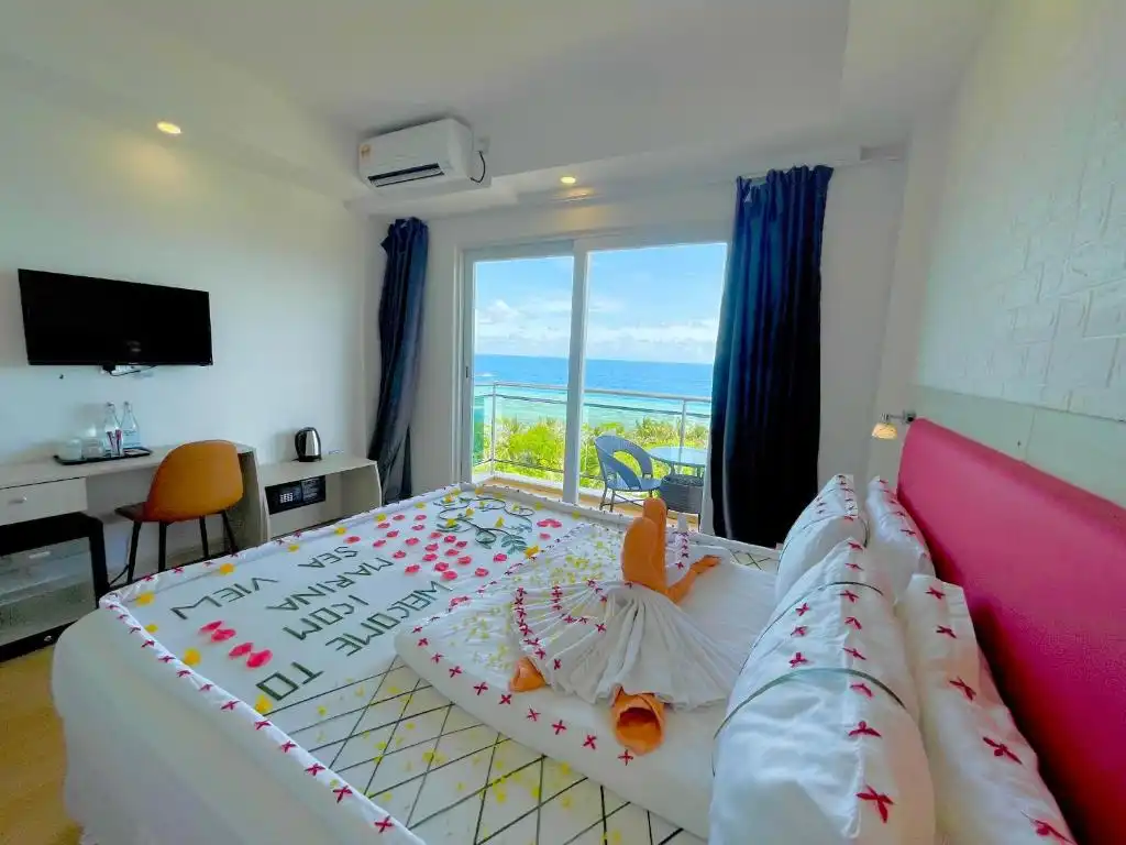 hotel-img