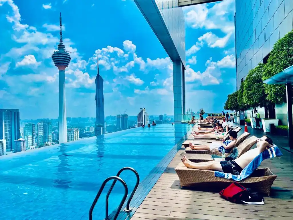 hotel-img